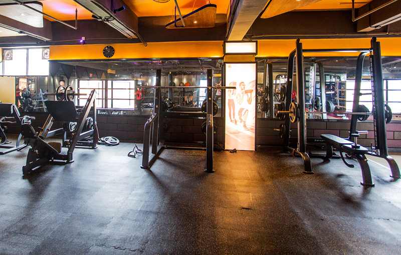 健身房器材